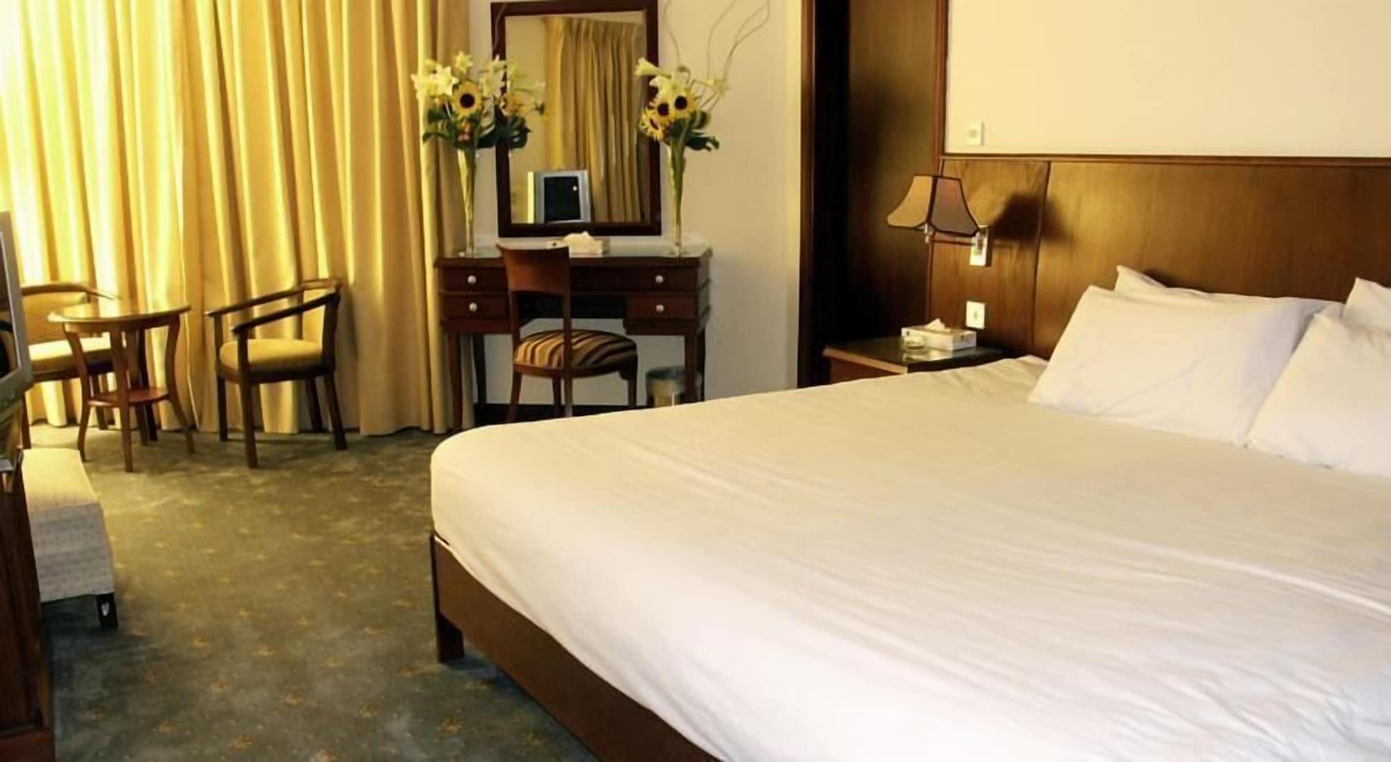 Le Vendome Hotel Amman Zewnętrze zdjęcie