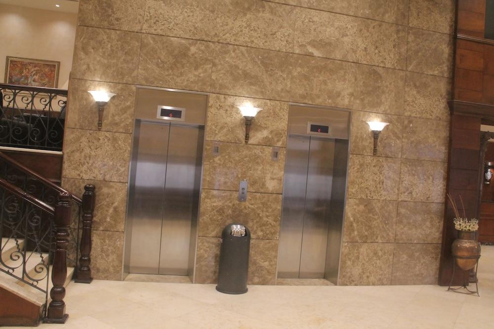 Le Vendome Hotel Amman Zewnętrze zdjęcie
