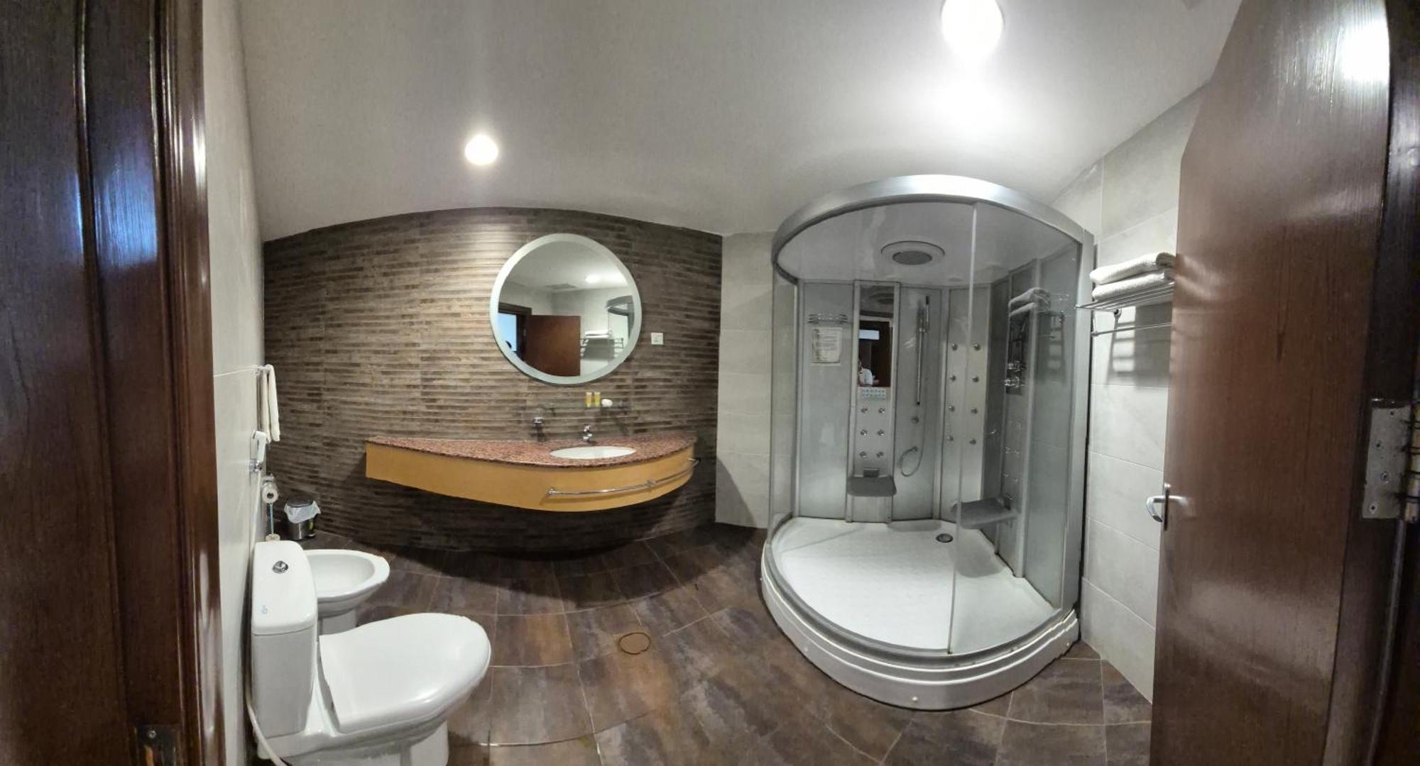 Le Vendome Hotel Amman Zewnętrze zdjęcie