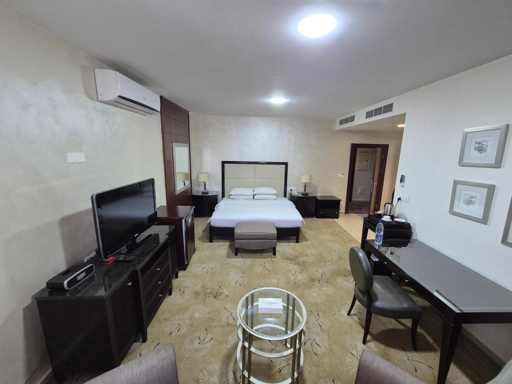 Le Vendome Hotel Amman Zewnętrze zdjęcie