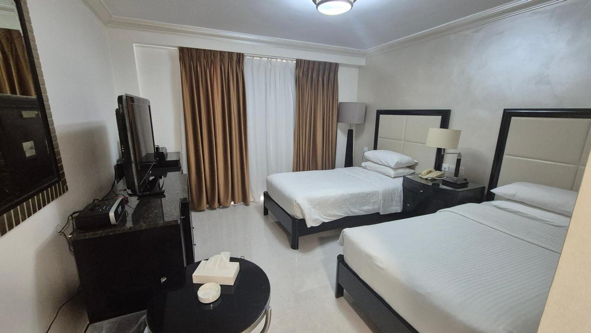 Le Vendome Hotel Amman Zewnętrze zdjęcie
