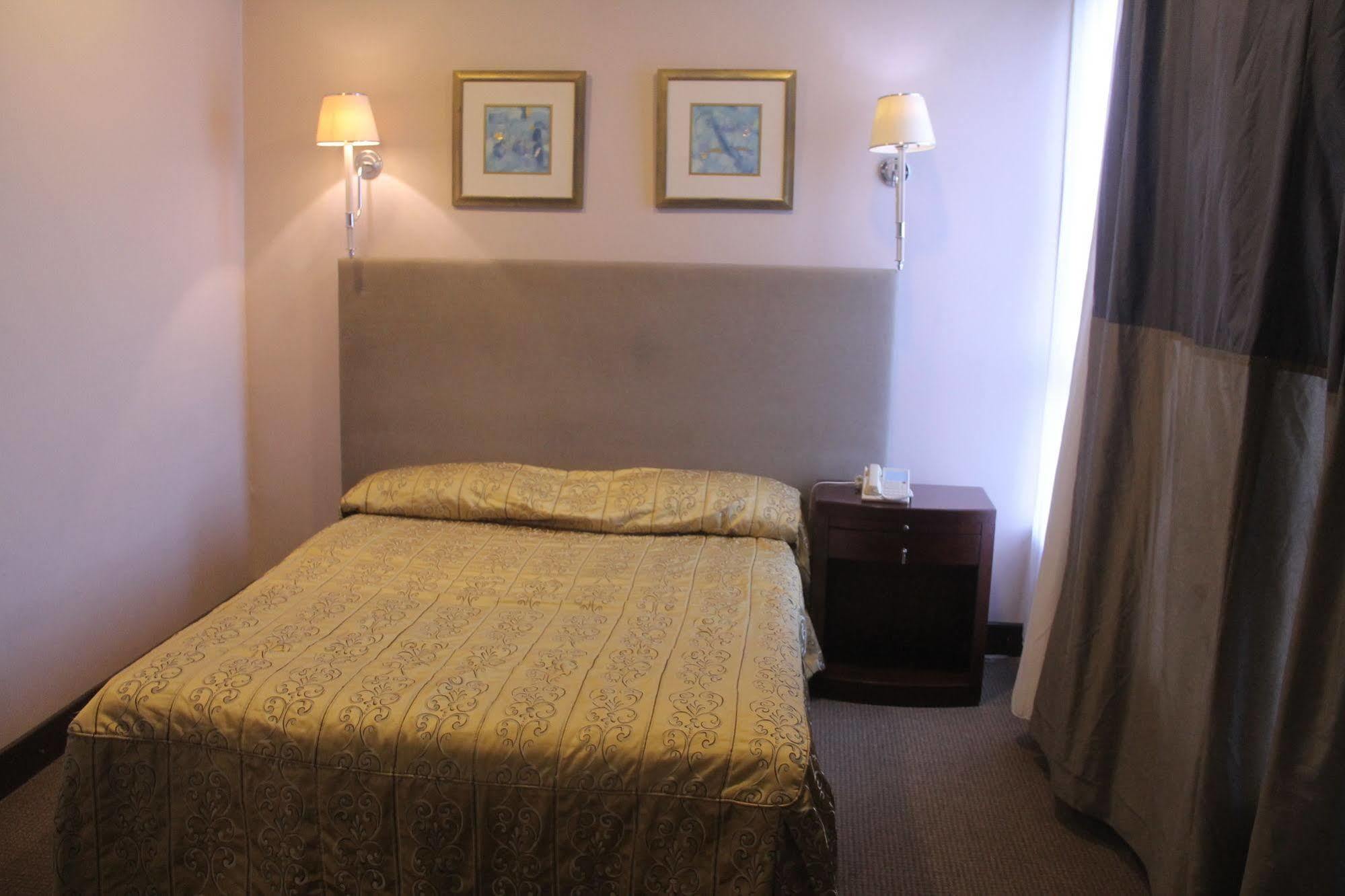 Le Vendome Hotel Amman Zewnętrze zdjęcie