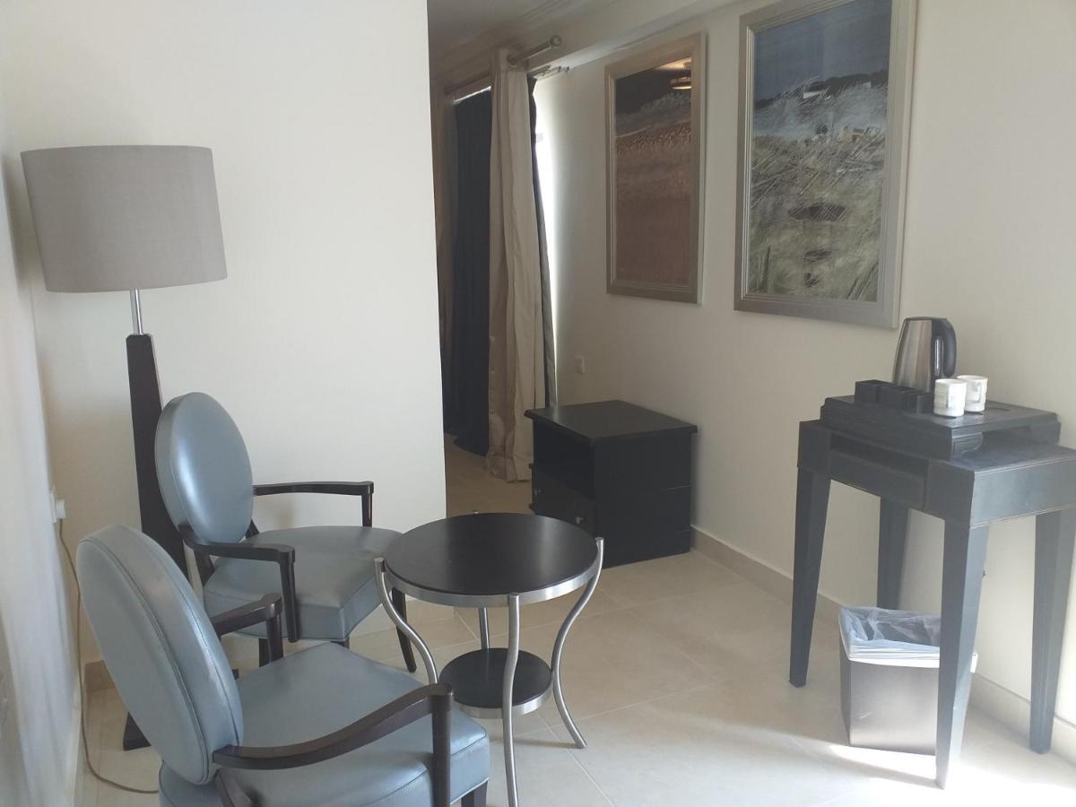Le Vendome Hotel Amman Zewnętrze zdjęcie